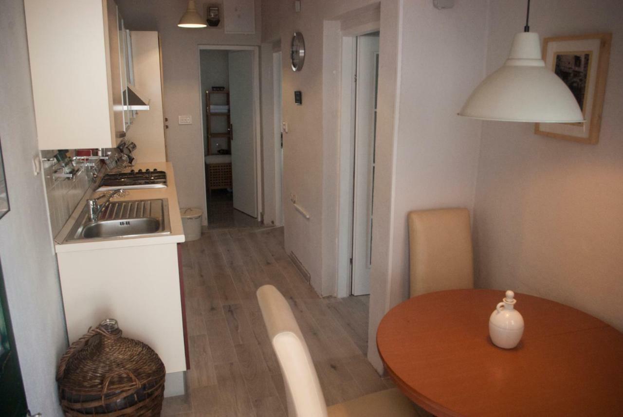 Apartments Vongula トロギール エクステリア 写真